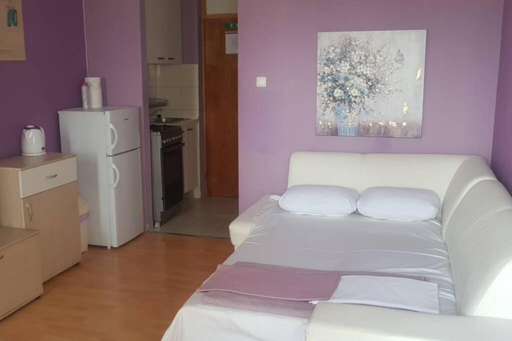 Apartment Kiki, 7Th Floor, With A Sea View, Free Wifi, For 2 Persons Zadar Bagian luar foto
